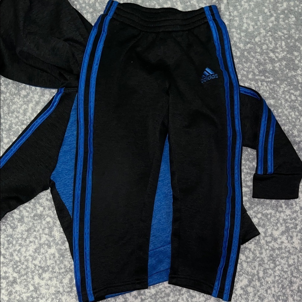 Adidas Black and Blue Hoodie Set - Picture 8 of 8